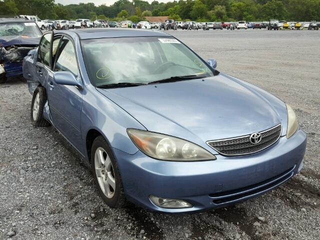 JTDBE30KX20003536 - 2002 TOYOTA CAMRY LE BLUE photo 1