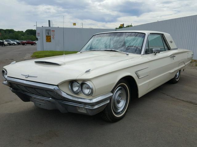 5Y83Z160516 - 1965 FORD T-BIRD WHITE photo 2