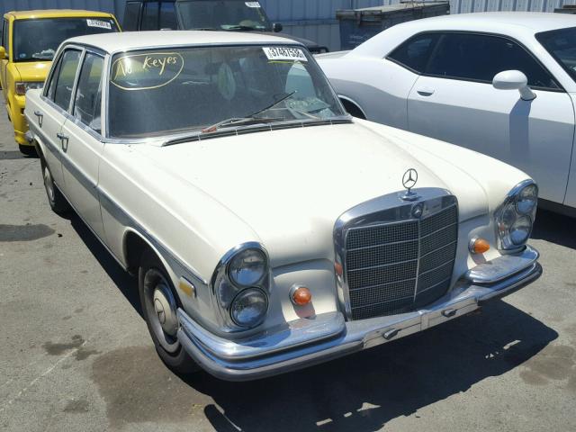 10801212054206 - 1968 MERCEDES-BENZ 250S WHITE photo 1