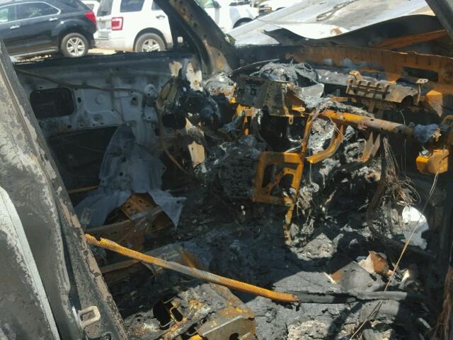 JTLKE50E881049802 - 2008 TOYOTA SCION XB 黑色 照片 5