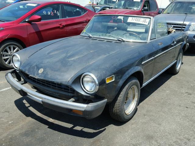 0000124CS10112306 - 1976 FIAT SPIDER 124 BLACK photo 2