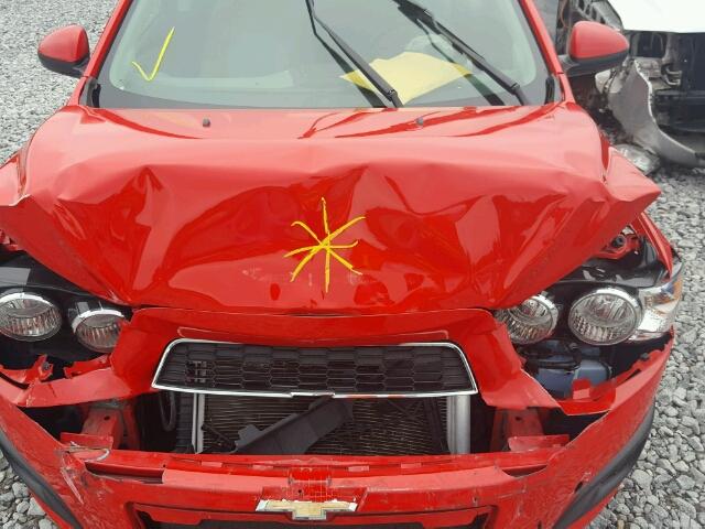 1G1JA5SH5F4139102 - 2015 CHEVROLET SONIC LS Կարմիր լուսանկար 7