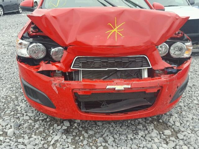 1G1JA5SH5F4139102 - 2015 CHEVROLET SONIC LS Կարմիր լուսանկար 9