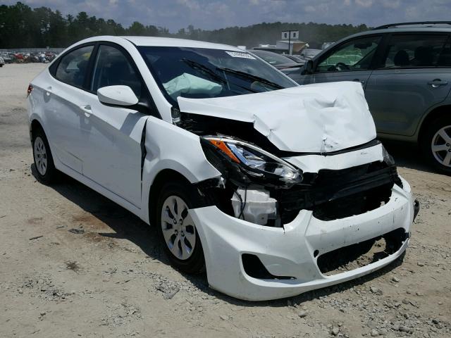 KMHCT4AE3GU121982 - 2016 HYUNDAI ACCENT SE WHITE photo 1