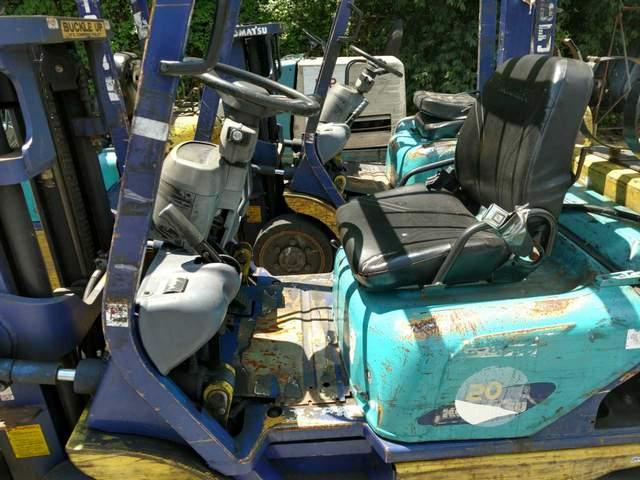 563866A - 2003 KMTS FORKLIFT UNKNOWN - NOT OK FOR INV. photo 8