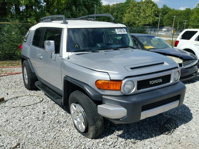 JTEBU11FX70096439 - 2007 TOYOTA FJ CRUISER SILVER photo 1