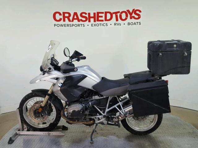 WB1046005CZX52622 - 2012 BMW R1200 GS TWO TONE photo 5