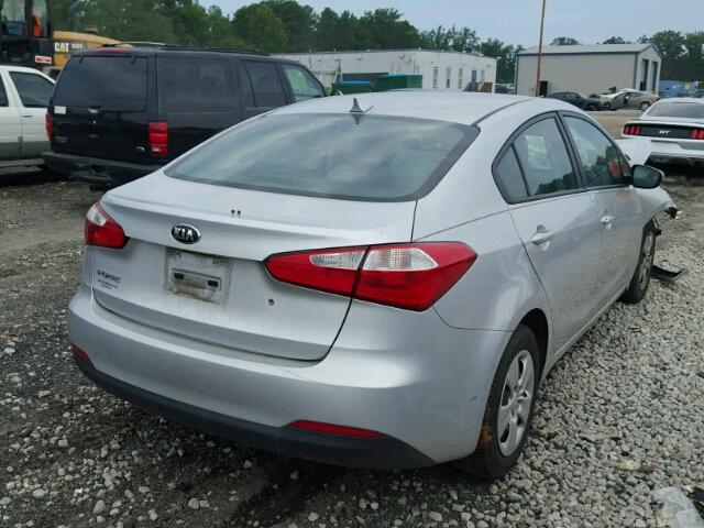 KNAFK4A64F5393380 - 2015 KIA FORTE LX SILVER photo 4