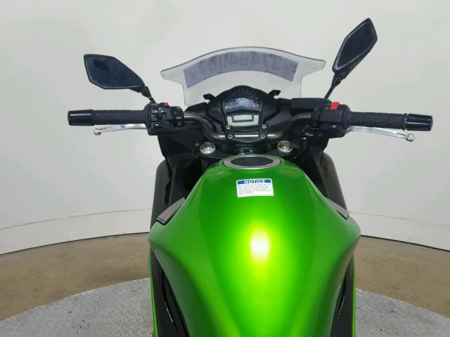 JKAEXEE11GDA22363 - 2016 KAWASAKI EX650 E GREEN photo 14