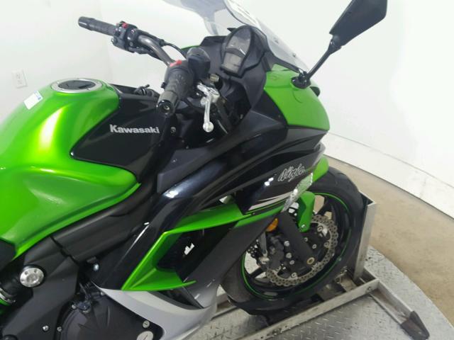 JKAEXEE11GDA22363 - 2016 KAWASAKI EX650 E GREEN photo 16