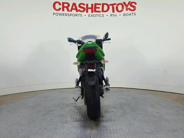 JKAEXEE11GDA22363 - 2016 KAWASAKI EX650 E GREEN photo 7