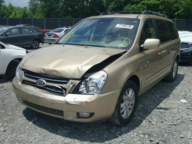 KNDMB233866054181 - 2006 KIA SEDONA EX TAN photo 2