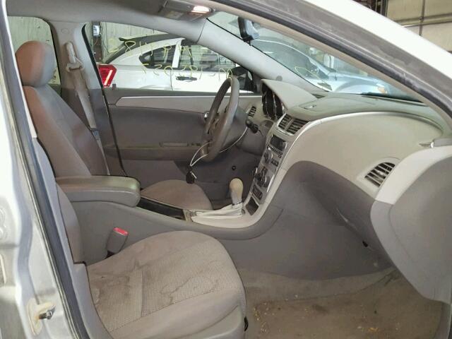 1G1ZH57B48F231960 - 2008 CHEVROLET MALIBU 1LT 银色 照片 5