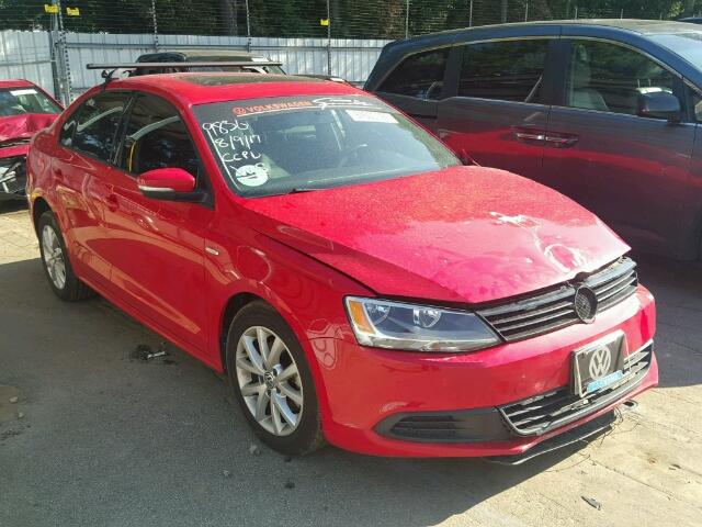 3VWBX7AJ9CM319836 - 2012 VOLKSWAGEN JETTA SE RED photo 1