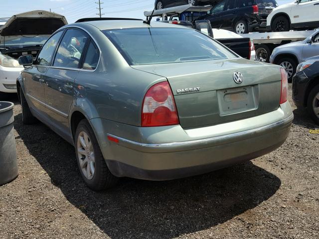 WVWPD63B64P145950 - 2004 VOLKSWAGEN PASSAT GLS GREEN photo 3