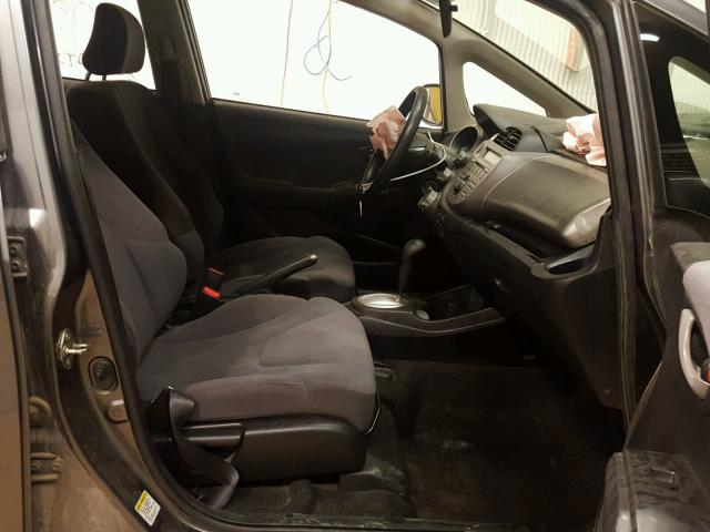 JHMGE8H35CC022171 - 2012 HONDA FIT Gris photo 5