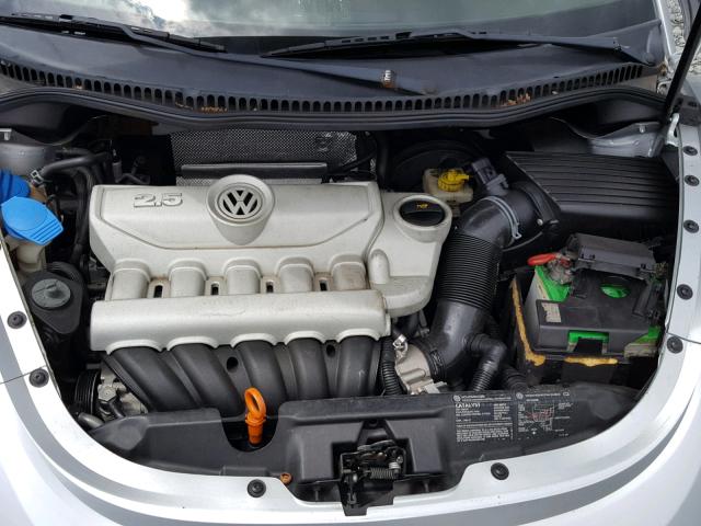 3VWRF31Y76M323136 - 2006 VOLKSWAGEN NEW BEETLE 银色 照片 7