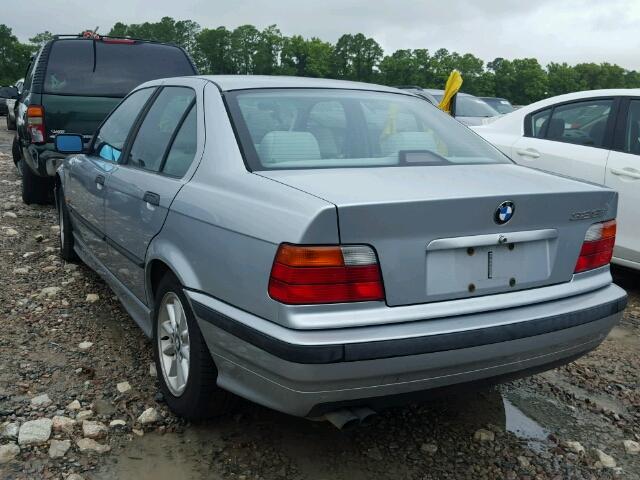 WBACD4327WAV61446 - 1998 BMW 328 I AUTO SILVER photo 3