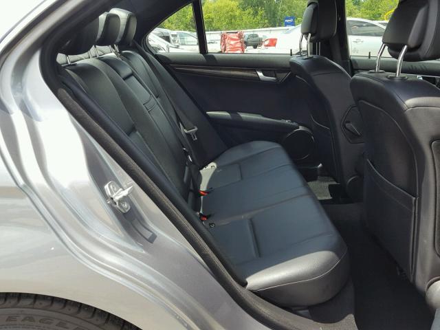 WDDGF56X28R039829 - 2008 MERCEDES-BENZ C 350 SILVER photo 6