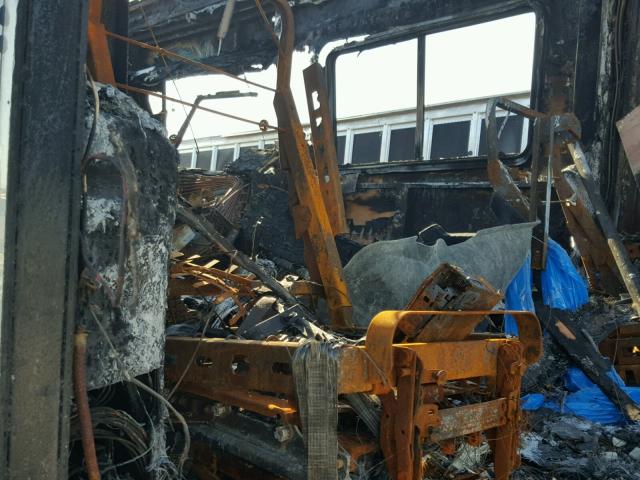 1RF14571681047374 - 2008 ROADMASTER RAIL MONOCOQUE BURN photo 9