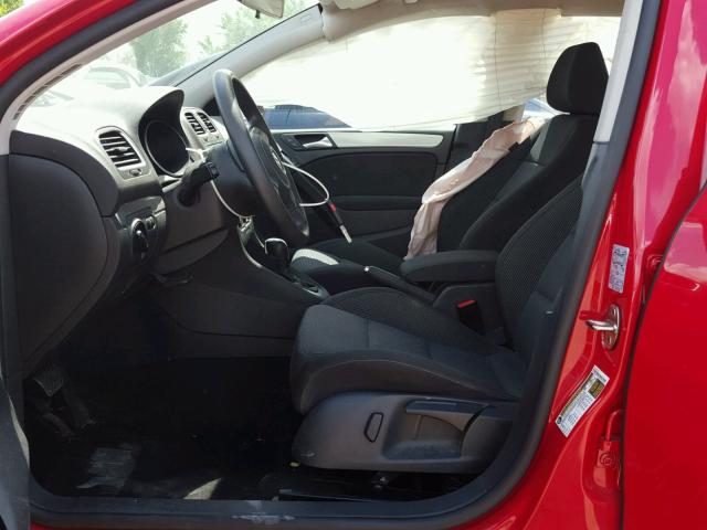 WVWDB7AJ1DW132036 - 2013 VOLKSWAGEN GOLF RED photo 5