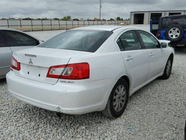 4A32B2FF3CE025182 - 2012 MITSUBISHI GALANT FE WHITE photo 4