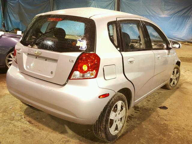 KL1TD66647B689224 - 2007 CHEVROLET AVEO BASE Արծաթագույն լուսանկար 4
