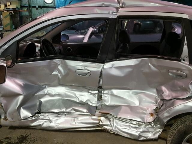 KL1TD66647B689224 - 2007 CHEVROLET AVEO BASE Արծաթագույն լուսանկար 9