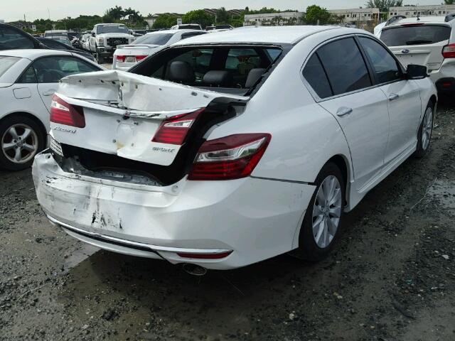 1HGCR2F62GA233667 - 2016 HONDA ACCORD SPO WHITE photo 4