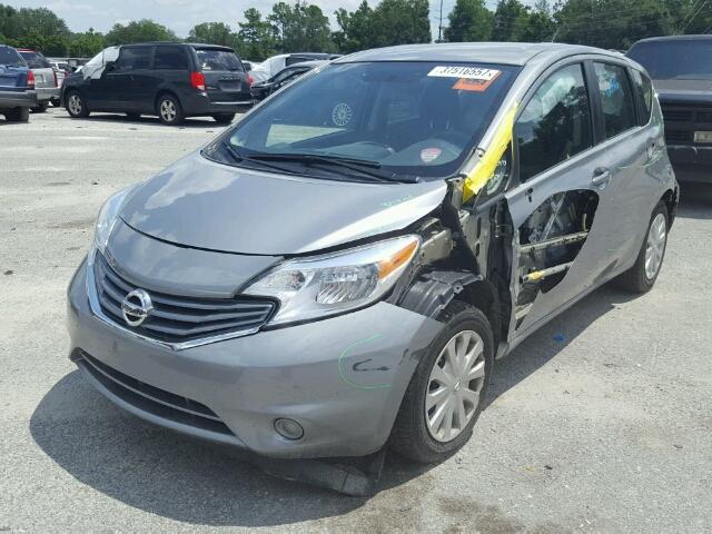 3N1CE2CP2FL410204 - 2015 NISSAN VERSA NOTE GRAY photo 2