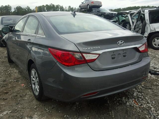 5NPEB4AC3BH263895 - 2011 HYUNDAI SONATA GLS GRAY photo 3