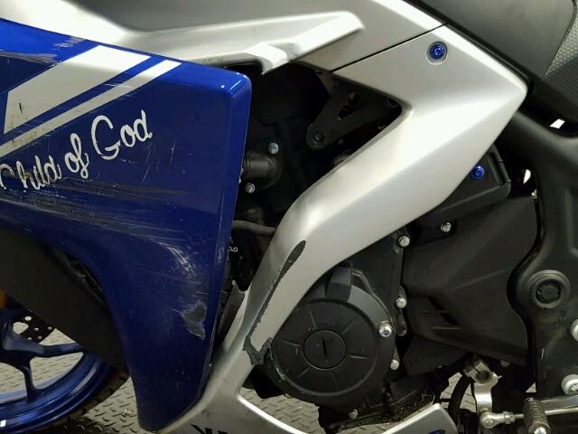 MH3RH06Y1HK015993 - 2017 YAMAHA YZFR3 BLUE photo 6