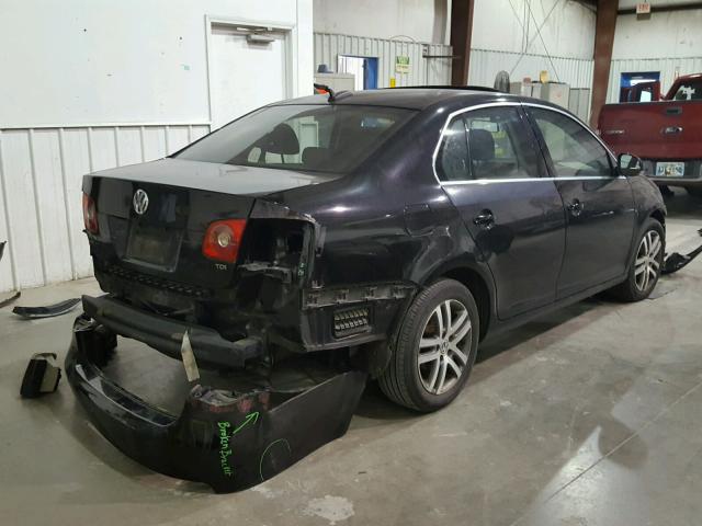 3VWDT71K96M764854 - 2006 VOLKSWAGEN JETTA TDI BLACK photo 4