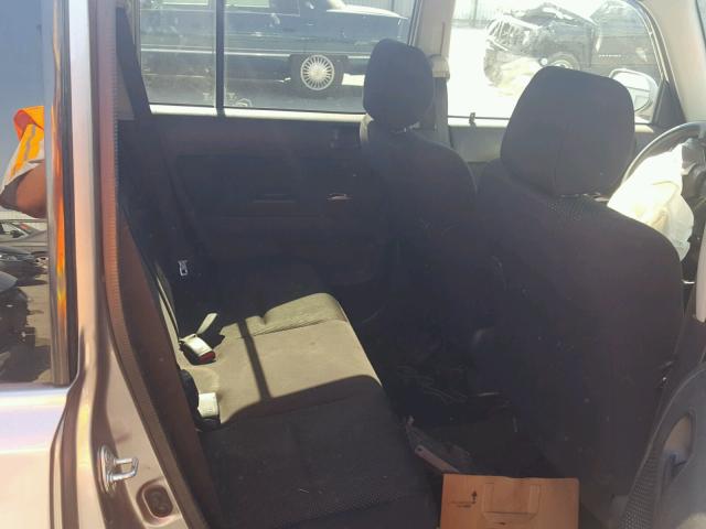 JTLKT324950205829 - 2005 TOYOTA SCION XB ნაცრისფერი ფოტო 6