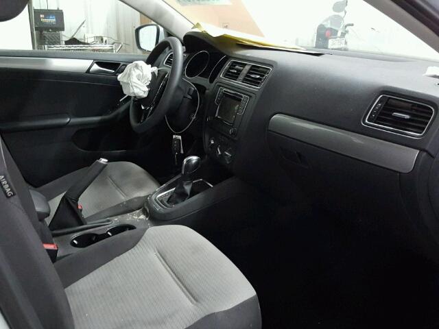 3VW2B7AJ9HM238485 - 2017 VOLKSWAGEN JETTA S 白色 照片 5