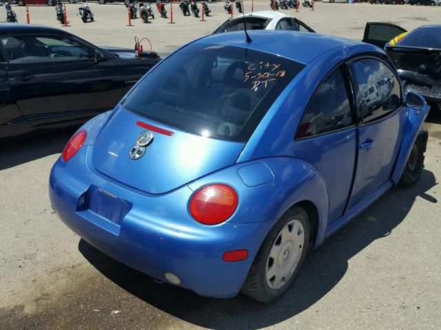 3VWBS21C61M410031 - 2001 VOLKSWAGEN NEW BEETLE ლურჯი ფოტო 4