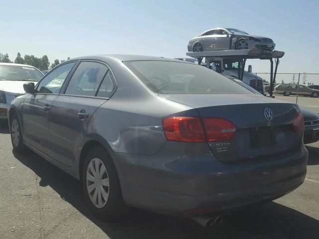 3VW1K7AJ5EM365371 - 2014 VOLKSWAGEN JETTA BASE 灰色 照片 3