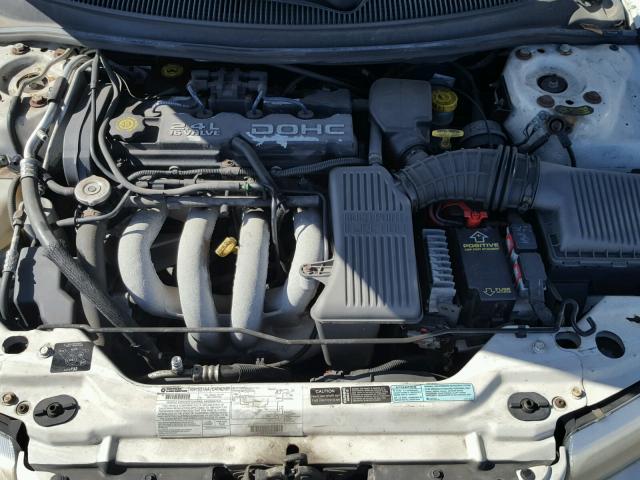 1B3EJ46X2WN268902 - 1998 DODGE STRATUS WHITE photo 7