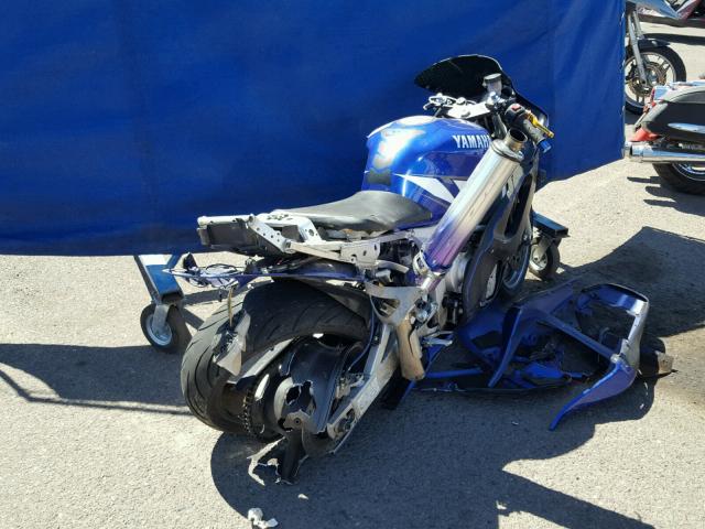 JYARJ04E31A013987 - 2001 YAMAHA YZFR6 L BLUE photo 4