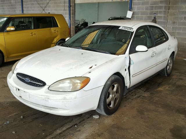 1FAFP552X1A242535 - 2001 FORD TAURUS SES WHITE photo 2