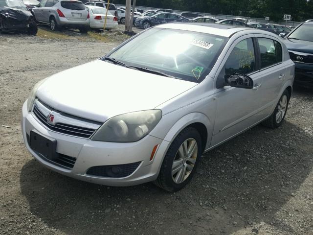 W08AT671085130588 - 2008 SATURN ASTRA XR SILVER photo 2