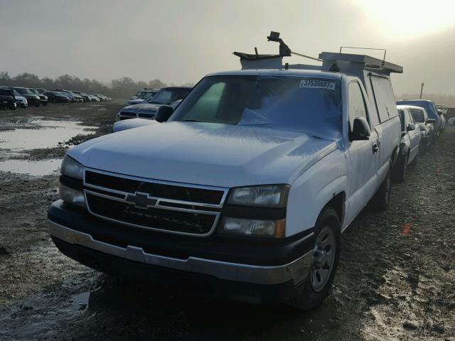 3GCEC14X46G252459 - 2006 CHEVROLET SILVERADO WHITE photo 2