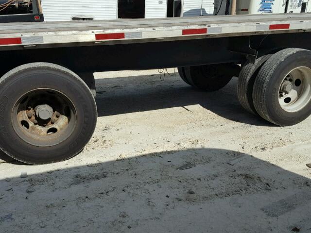 1UYFS2489EA929705 - 2014 UTILITY TRAILER SILVER photo 8