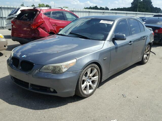 WBANB53547CP04180 - 2007 BMW 550I GRAY photo 2