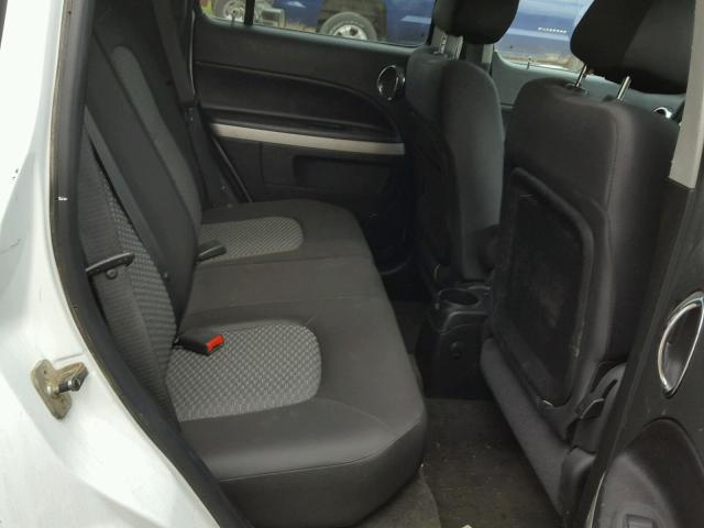3GNBAADB2AS532679 - 2010 CHEVROLET HHR LS WHITE photo 6