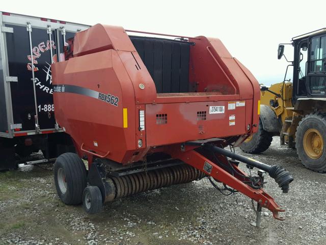 HBJ0007630 - 2004 CASE HAY BALER RED photo 1