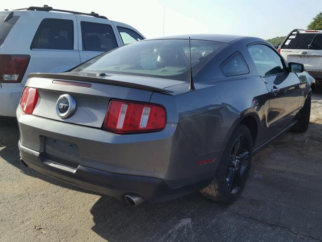 1ZVBP8CH8A5143753 - 2010 FORD MUSTANG GT GRAY photo 4