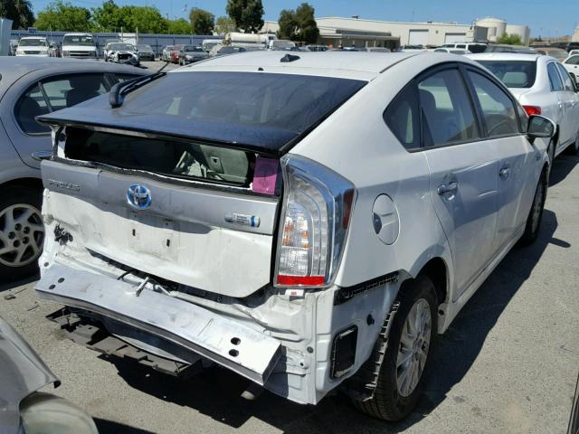 JTDKN3DP9D3044702 - 2013 TOYOTA PRIUS PLUG WHITE photo 4