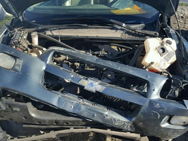 1GNDV23LX5D271496 - 2005 CHEVROLET UPLANDER L 灰色 照片 7