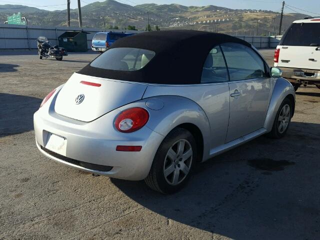 3VWRG31Y67M408676 - 2007 VOLKSWAGEN NEW BEETLE SILVER photo 4